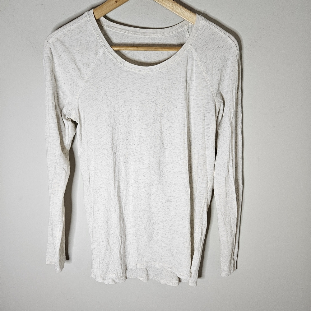 Lululemon Emerald Long Sleeve Cotton Tee Heathered Dove Grey 8